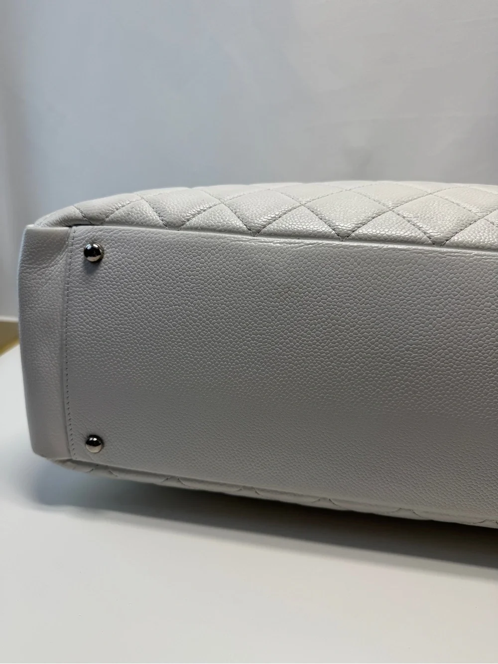 CHANEL classic quilted